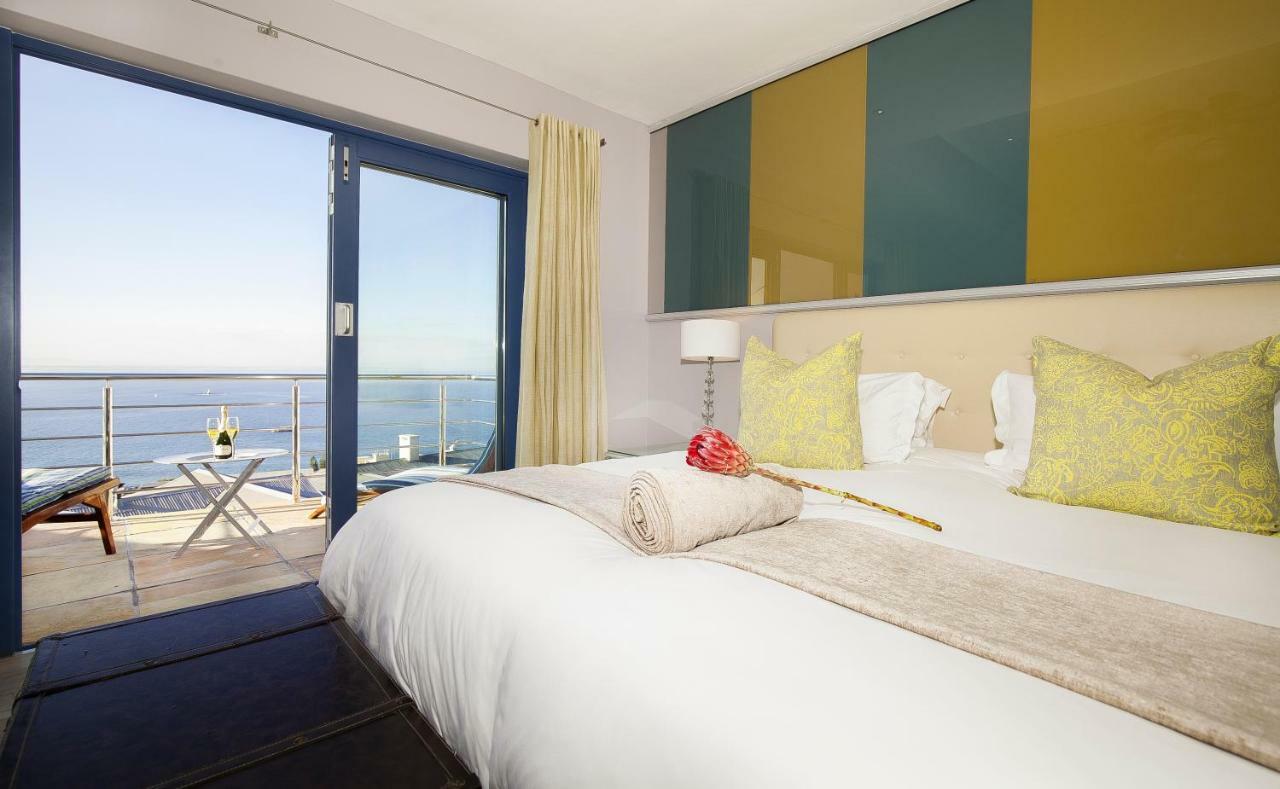 Magellans Hotel Simonʼs Town Екстериор снимка